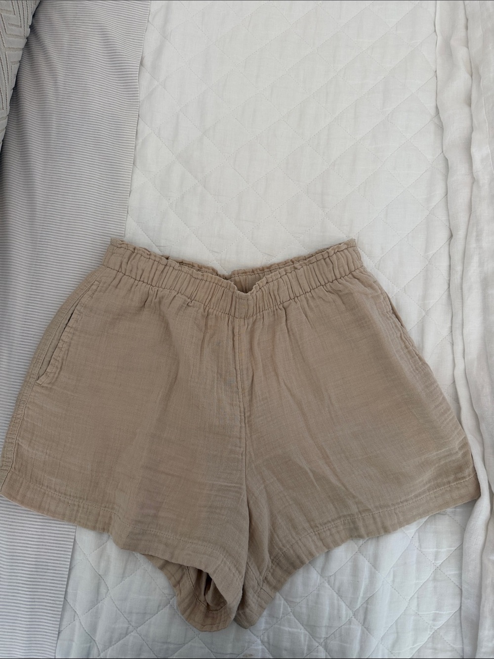 GAP Beige Elastic Waistband Shorts
